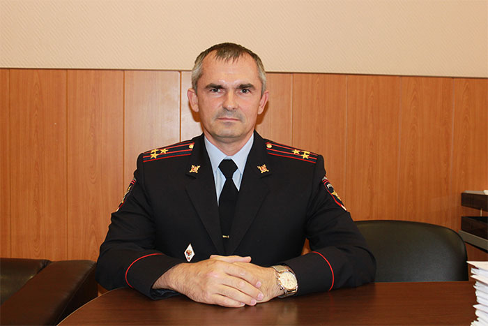 Начальник Линейного управления МВД России на станции Москва-Рязанская, полковник полиции Геннадий Юров